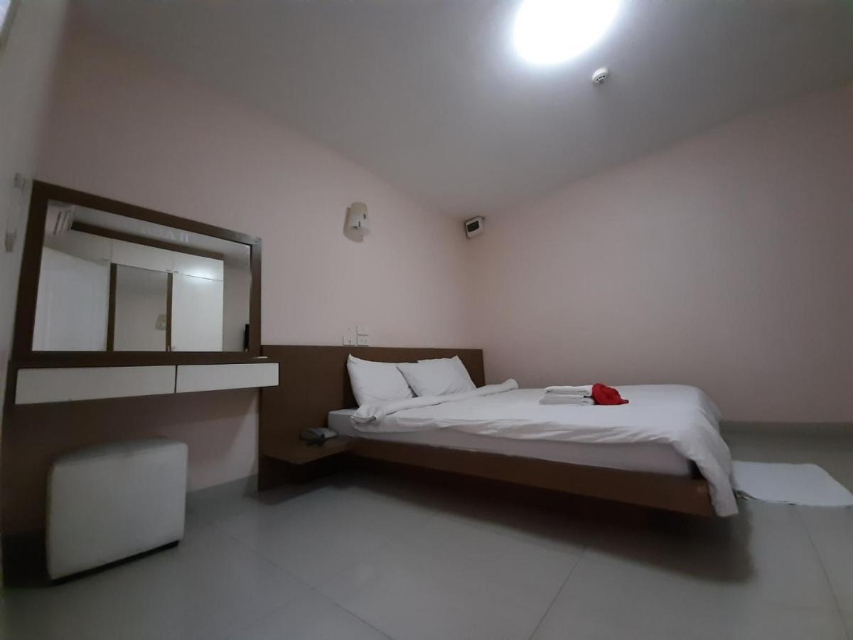 Ruamsab2 รวมทรัพย์2 Apartamento Banguecoque Exterior foto