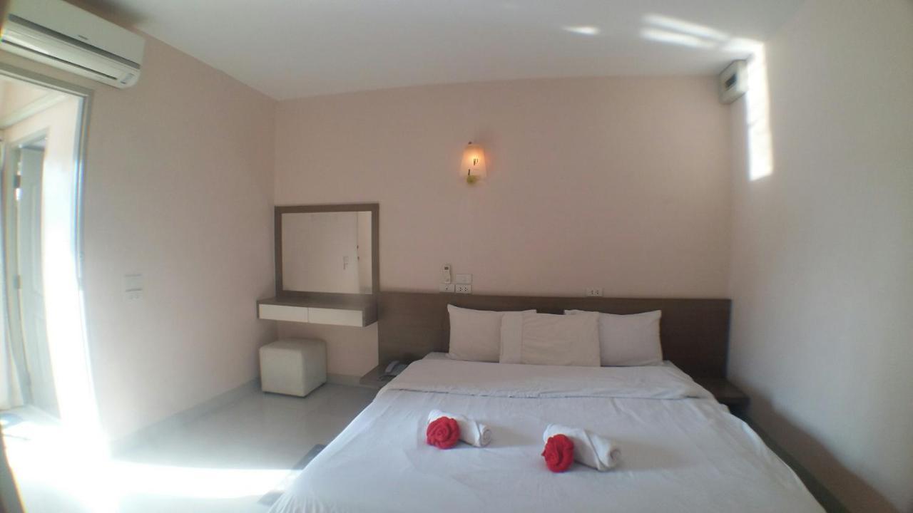 Ruamsab2 รวมทรัพย์2 Apartamento Banguecoque Exterior foto